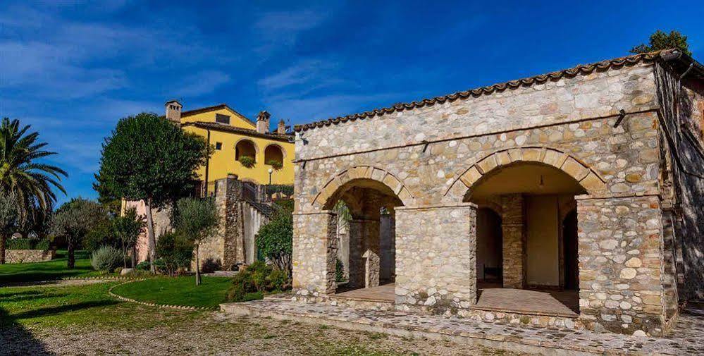 Corte Dei Tini Villa Vomano ภายนอก รูปภาพ