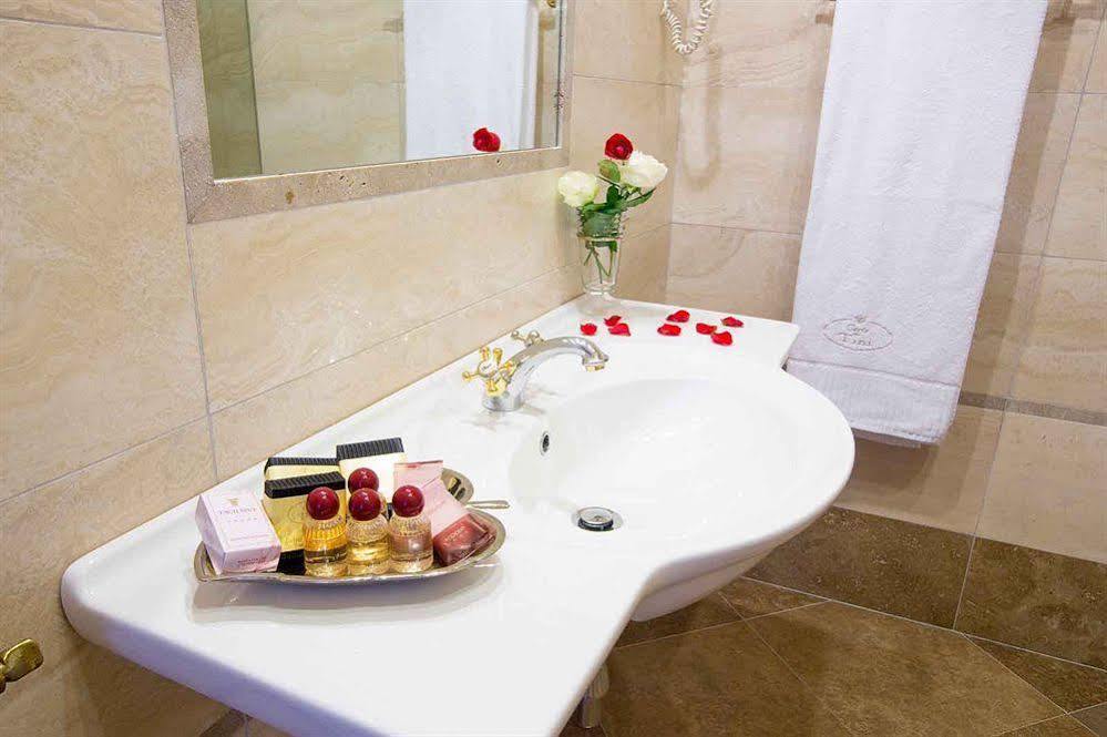 Corte Dei Tini Villa Vomano ภายนอก รูปภาพ