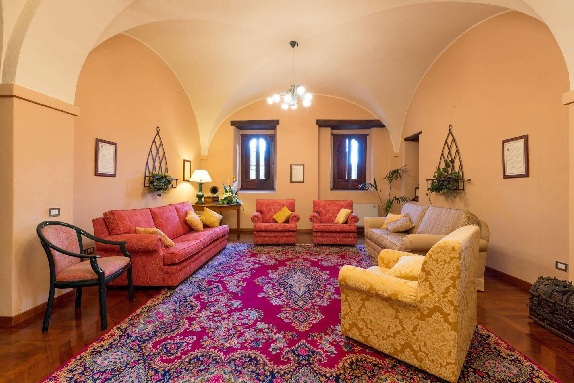 Corte Dei Tini Villa Vomano ภายนอก รูปภาพ