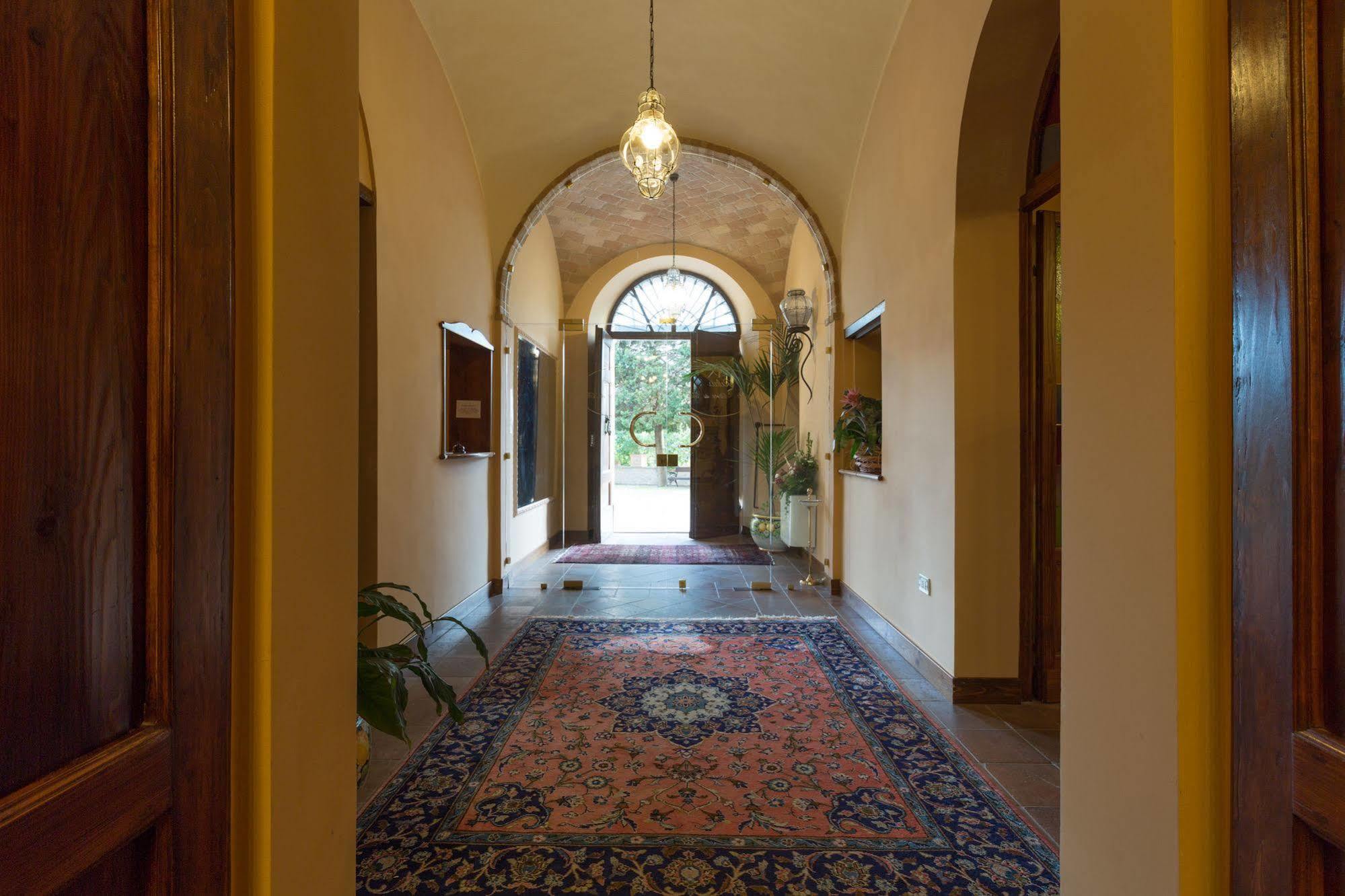 Corte Dei Tini Villa Vomano ภายนอก รูปภาพ
